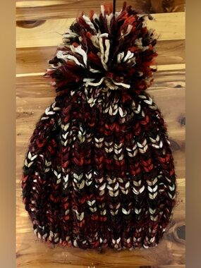 Chunky Pom Pom Knit Beanie